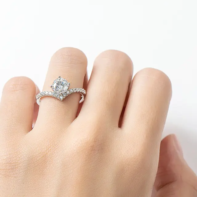 1ct V shaped Moissanite Ring