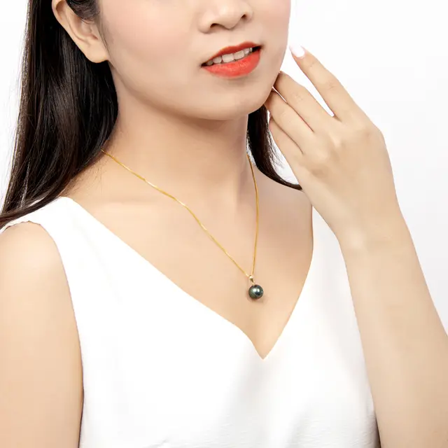 9-10mm tahitian Black pearl pendant necklace
