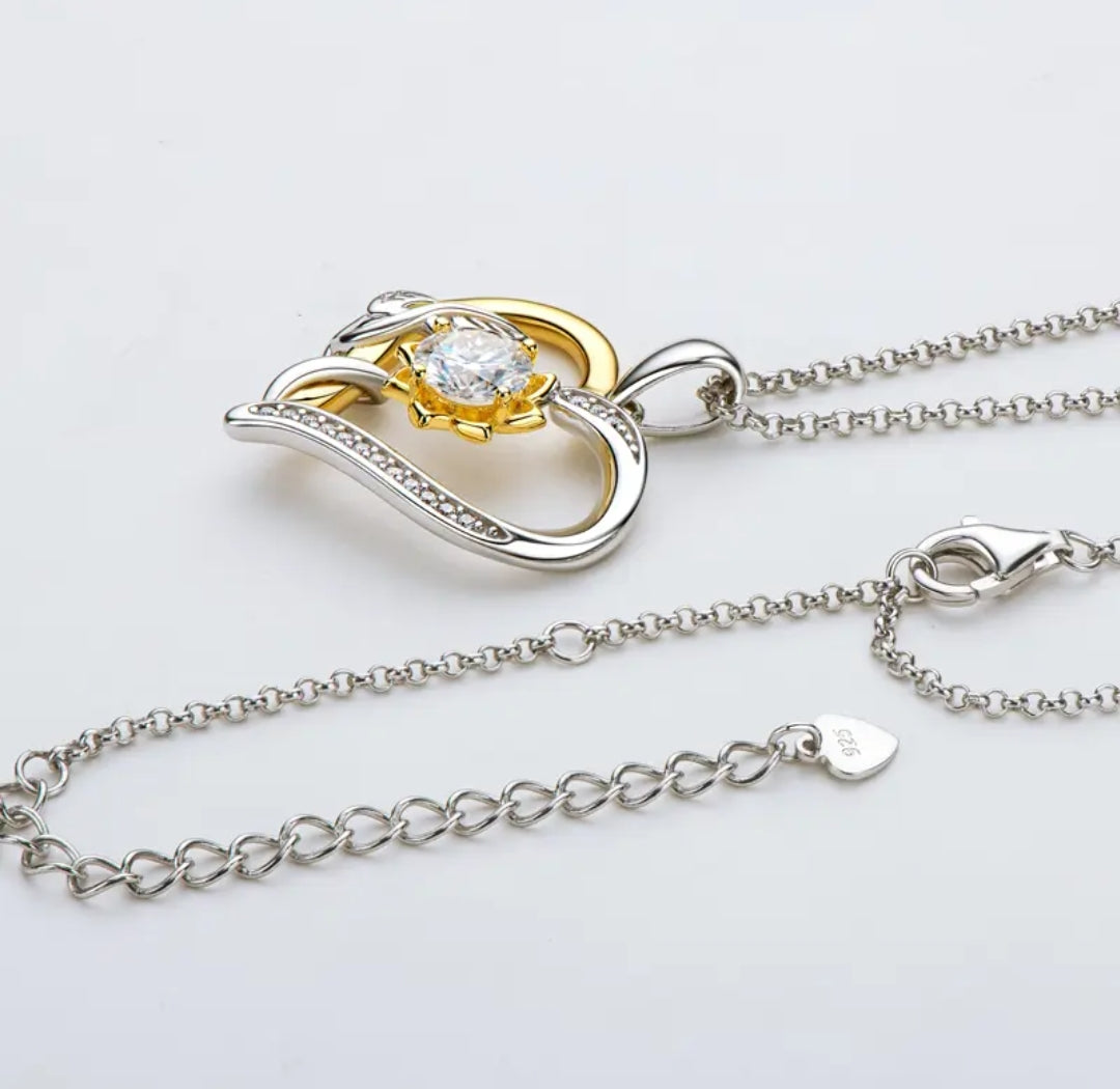 Heart shape 1ct Moissanite pendant necklace
