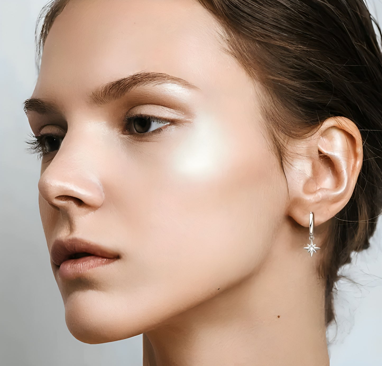 Star shape moissanite earrings