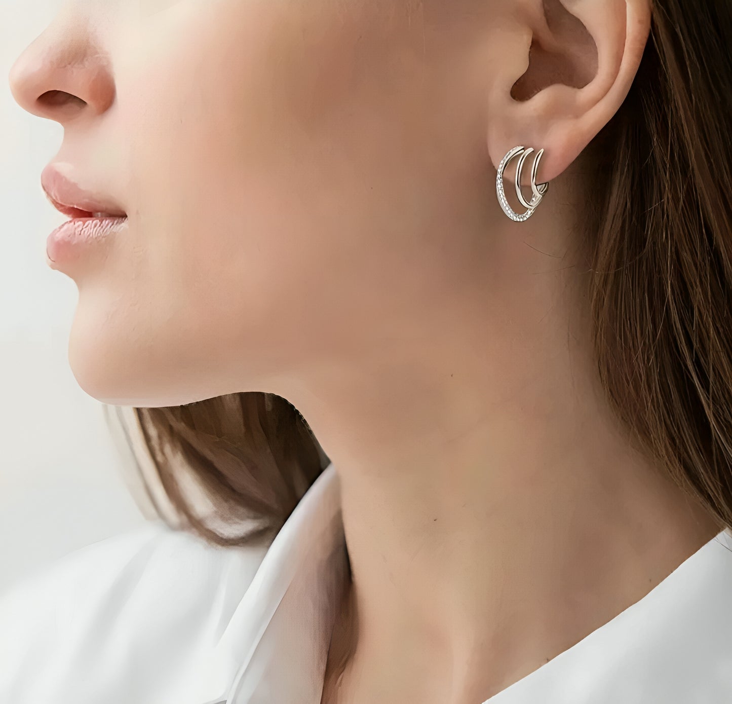C shape earrings with moissanite stones