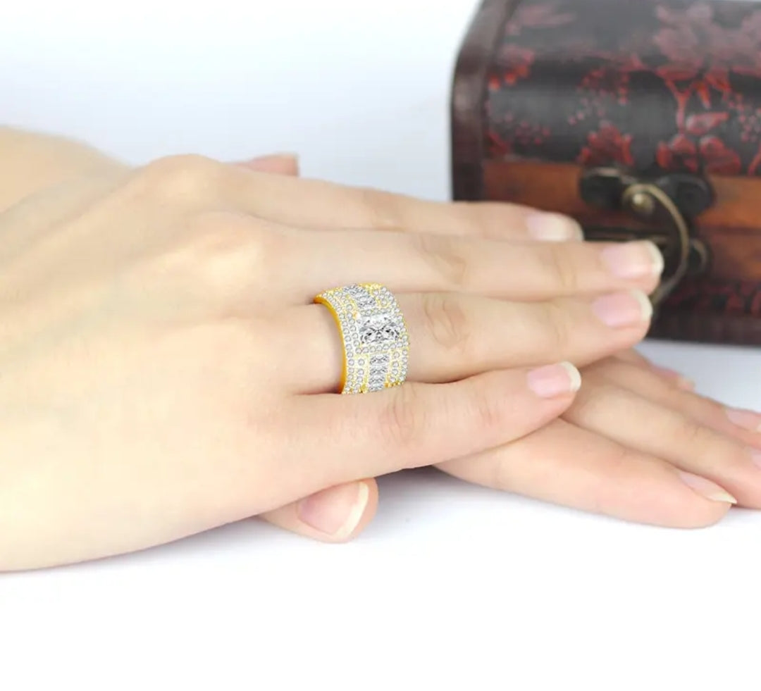 10k solid gold ring with 2ct moissanite