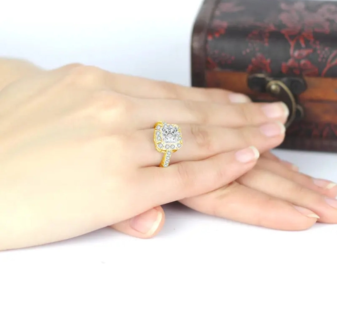 10k solid gold ring with 2ct sparkling moissanite