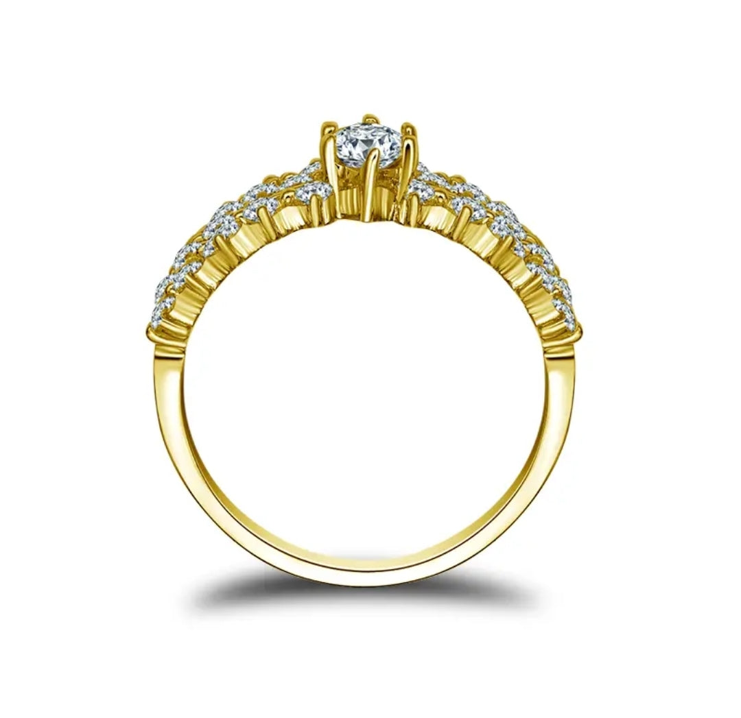 10k solid gold ring with 0.5ct leaf shape moissanite