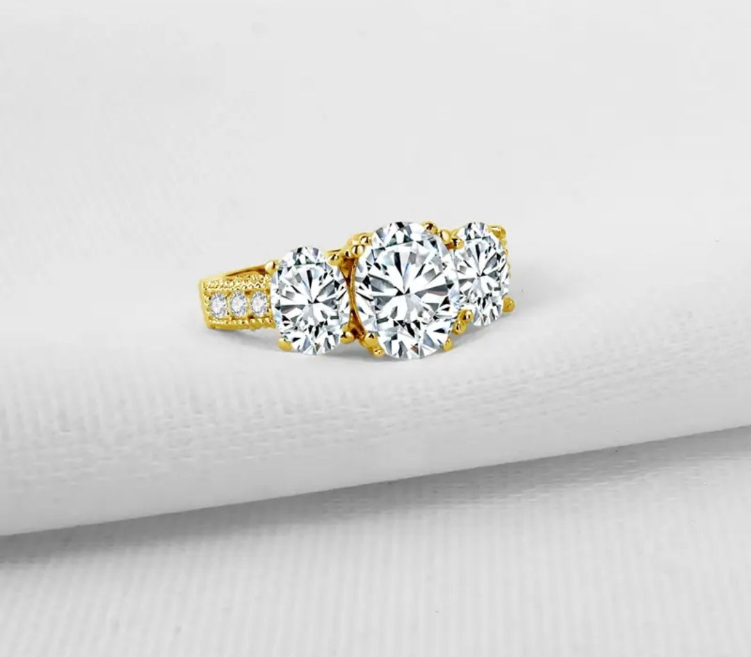 2ct unique moissanite gold ring