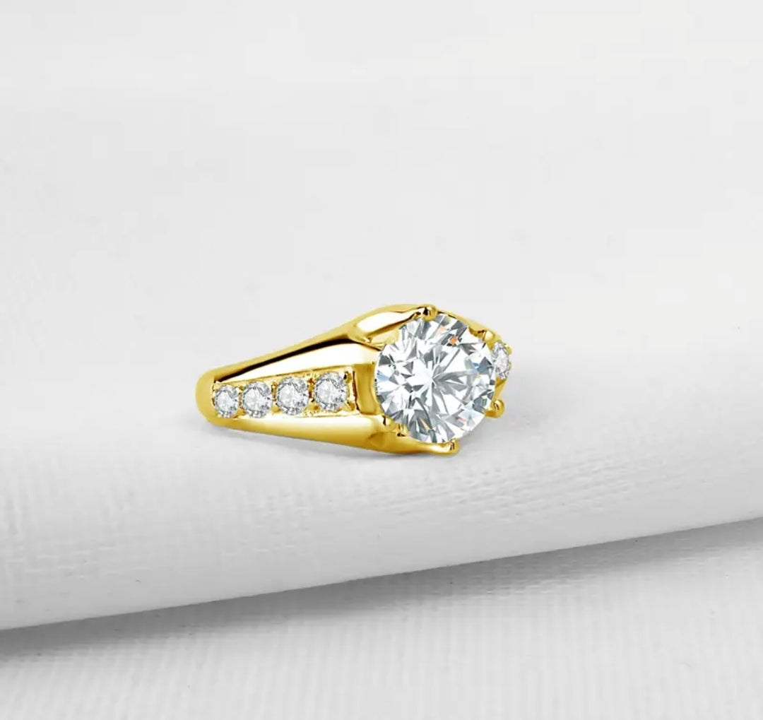 2ct round moissanite gold ring