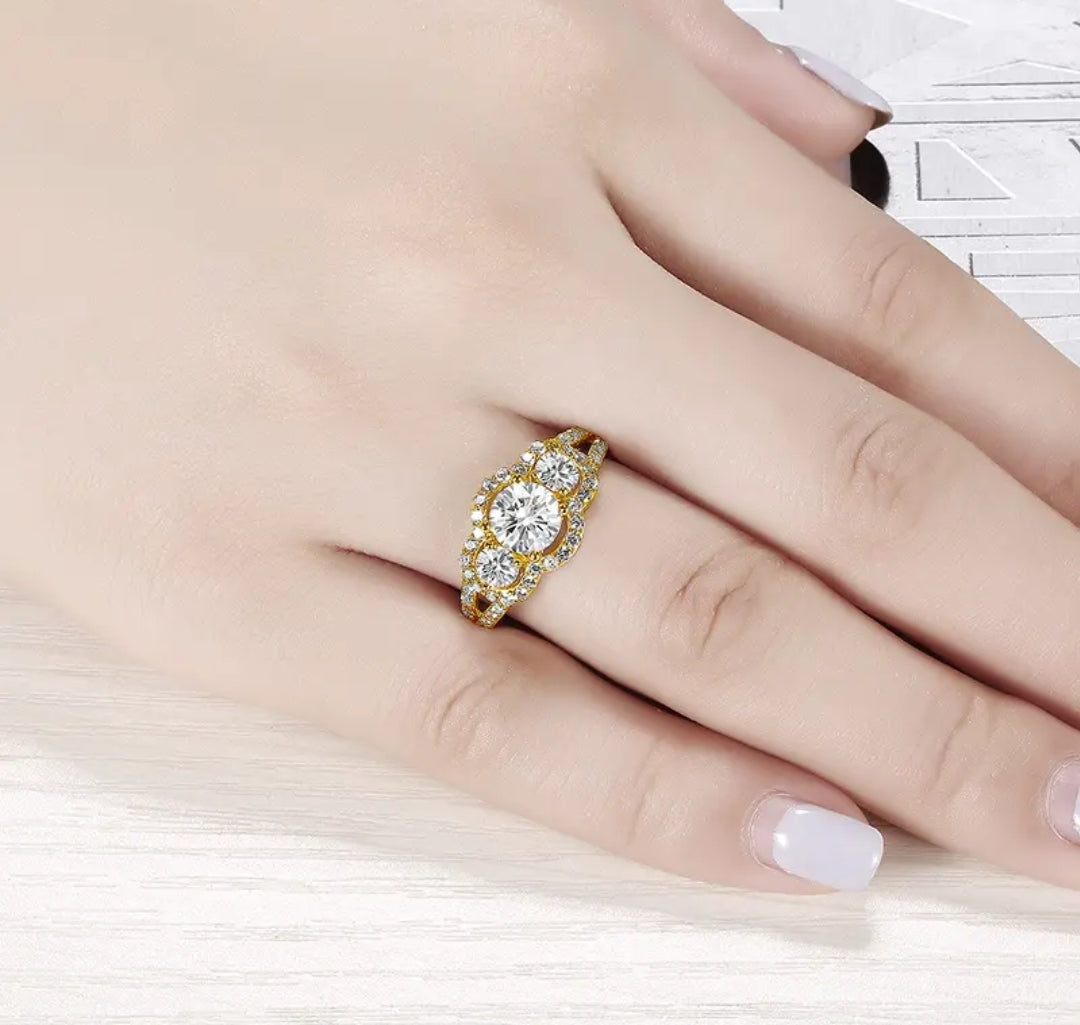 Solid gold 6.5mm moissanite ring