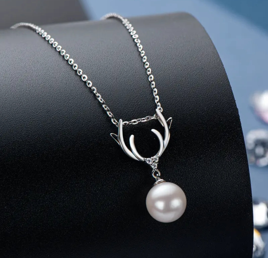 8-8.5mm divine pearl pendant necklace