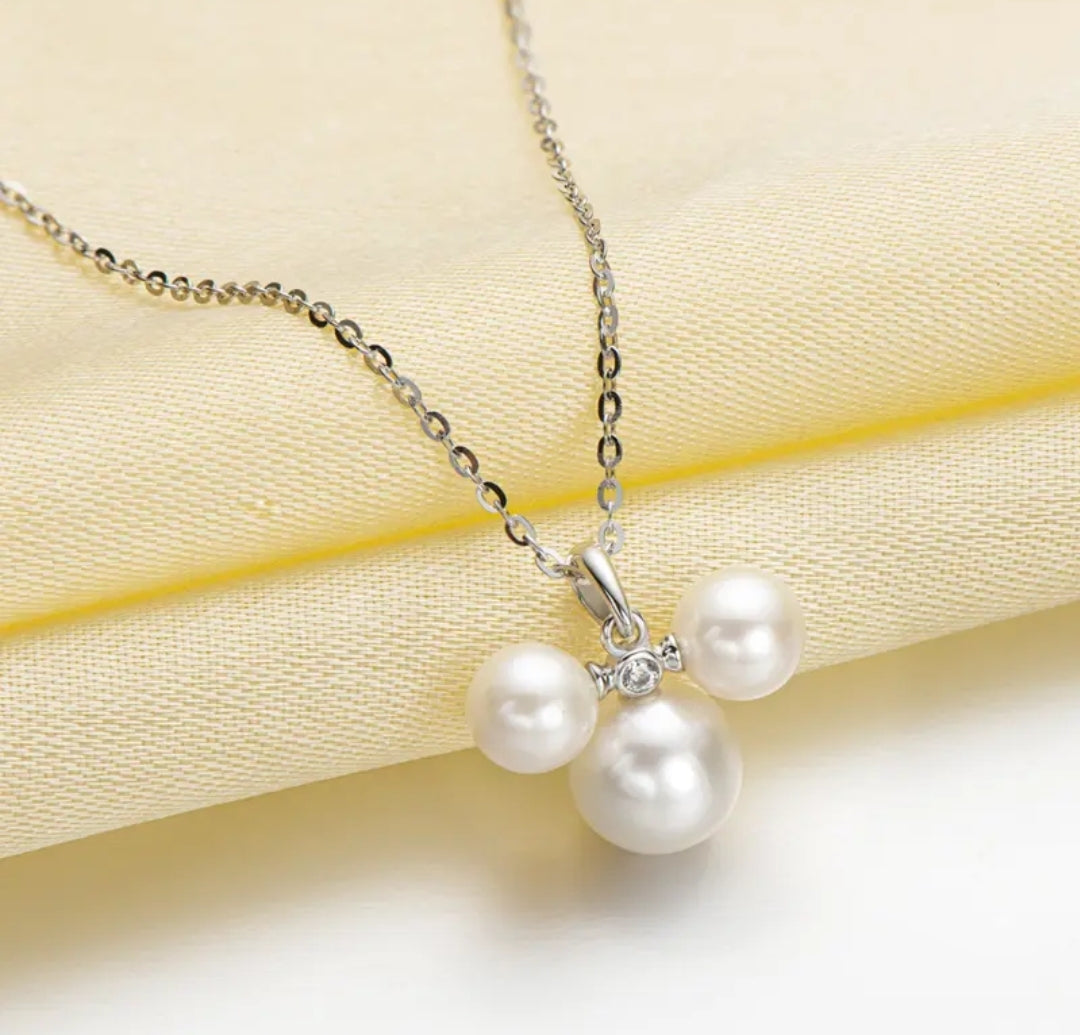 5-9mm 3 pearl pendant necklace