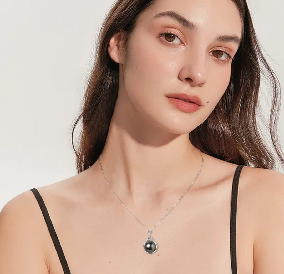 12mm pearl and 3mm 2pcs multimoissanite pendant necklace