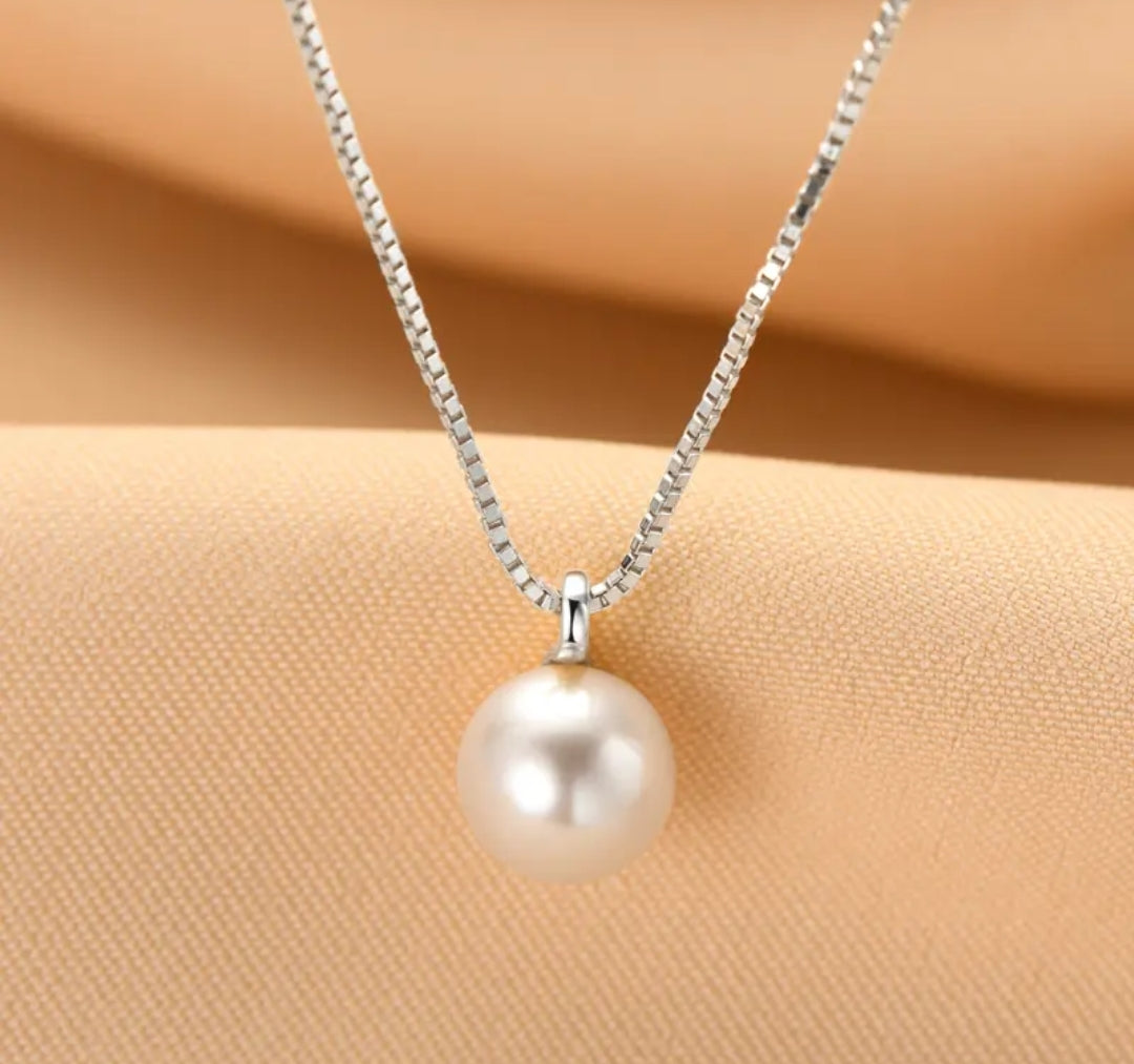 8-9mm divine white pearl pendant necklace