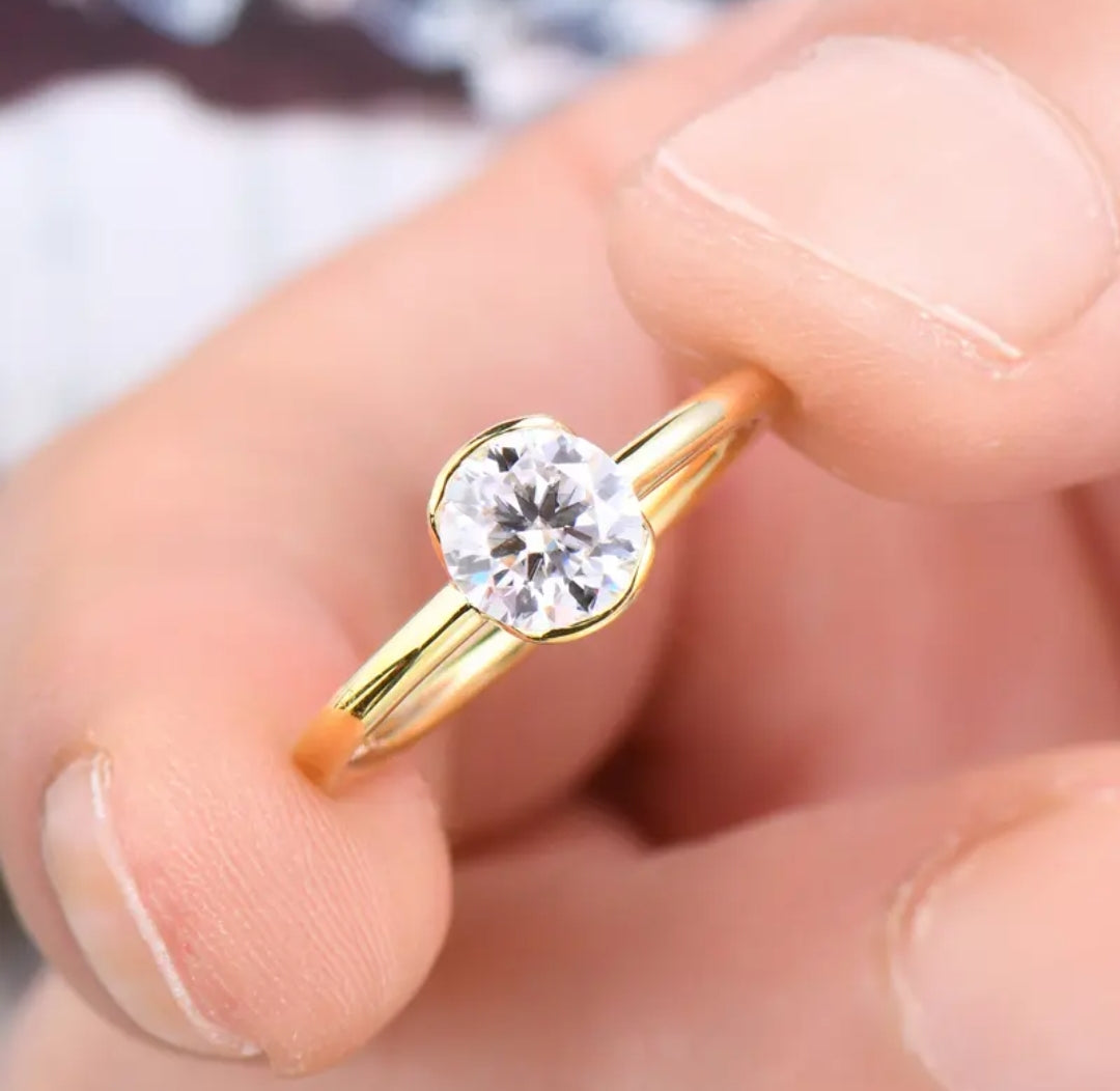 6.5mm moissanite engagement ring