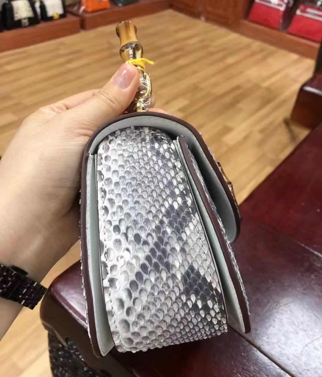Luxury Snake Leather Bag – Handmade in Italy | Noiyan