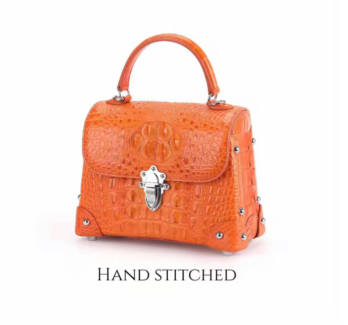 Crocodile Leather Bag for Women in 4 Colors | Handmade in Italy – L21×H16.5×W10cm