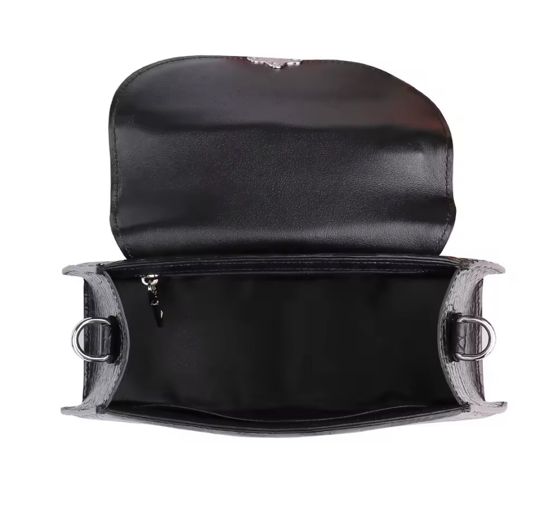 Black Crocodile Leather Belly Bag – Handmade in Italy | Noiyan