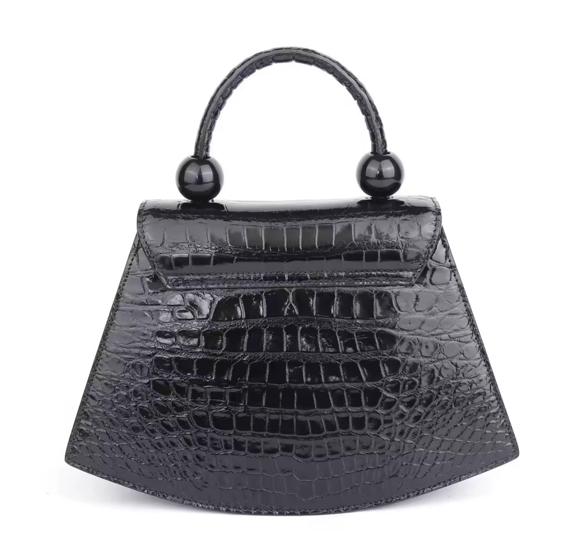 Black Crocodile Leather Belly Bag – Handmade in Italy | Noiyan
