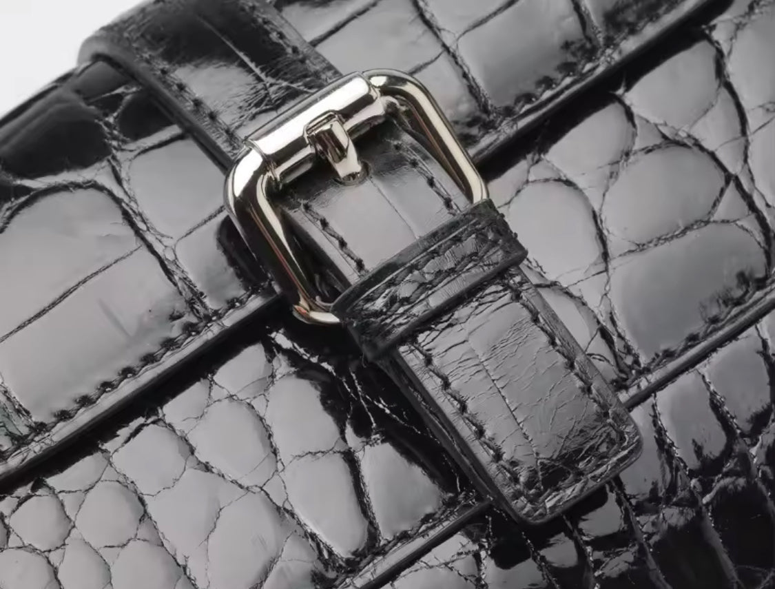 Black Belly Crocodile Leather Bag – Handmade in Italy | Noiyan